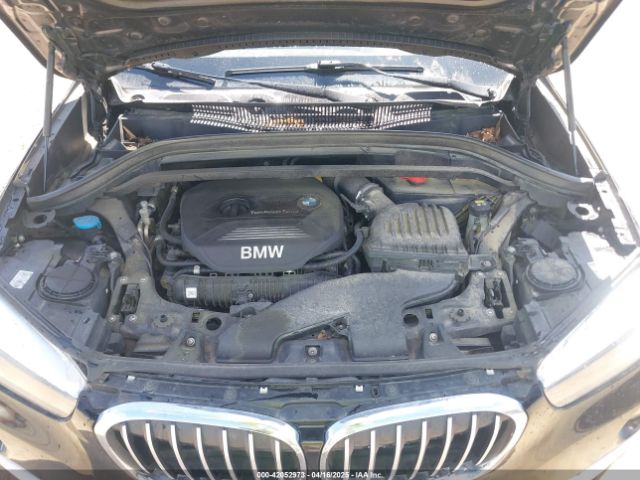 2018 BMW X1 WBXHU7C38J5H44770 Photo 9