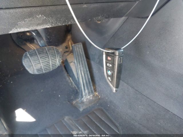 2018 BMW X1 WBXHU7C38J5H44770 Photo 10