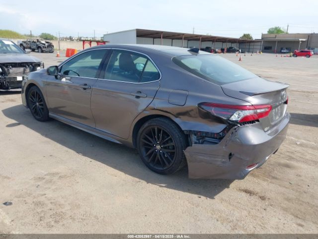 2021 TOYOTA CAMRY 4T1K61BK7MU037469 Photo 2