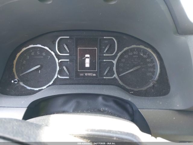 5TFDW5F15JX768515 Toyota Tundra Sr5 5.7l V8