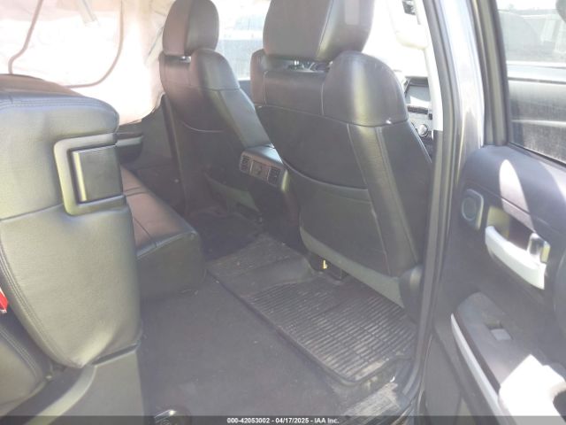 5TFDW5F15JX768515 Toyota Tundra Sr5 5.7l V8