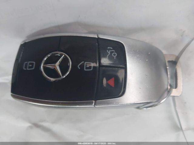 WDDZF4KB3KA489637 Mercedes-Benz E 300 4matic