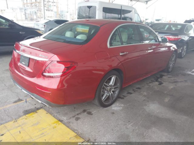 WDDZF4KB3KA489637 Mercedes-Benz E 300 4matic