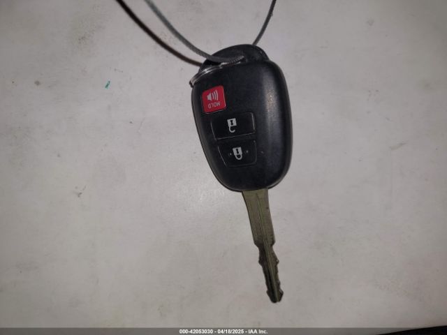 JTDKDTB39G1121961 Toyota Prius C Two