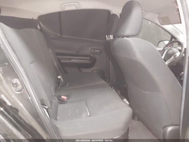 JTDKDTB39G1121961 Toyota Prius C Two