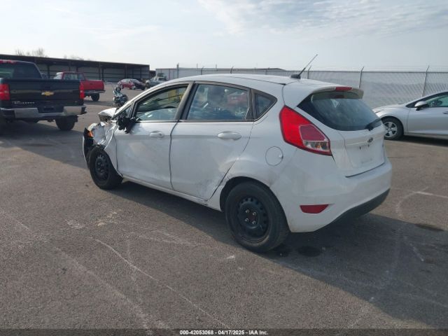 3FADP4TJ2GM170673 Ford FIESTA S