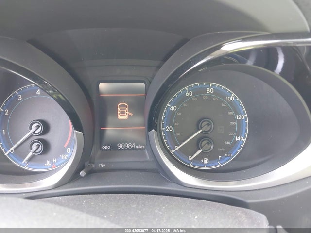 2T1BURHE1FC353430 Toyota Corolla S Premium