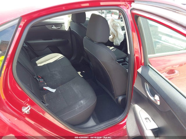 3KPF24AD5KE052814 KIA Forte Lxs