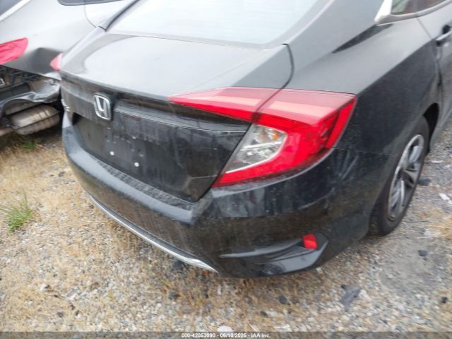 19XFC2F60KE211637 Honda Civic Lx