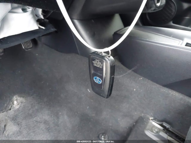JTDKAMFU1M3147715 Toyota 2zr-fxe,1nm