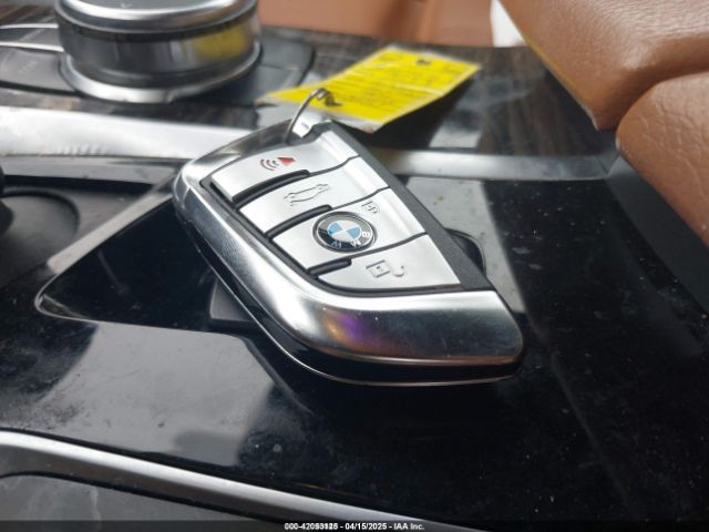 WBAJA7C53KWW48916 BMW 530i Xdrive