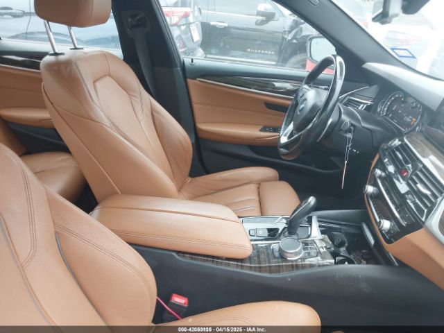 WBAJA7C53KWW48916 BMW 530i Xdrive
