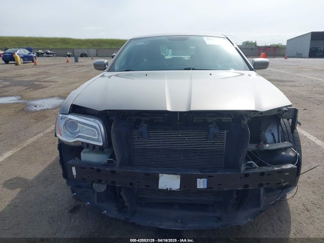 2C3CCAAG3EH322855 Chrysler 300