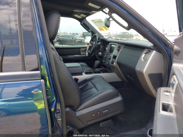 1FMJU1HTXGEF42678 Ford Expedition Xlt