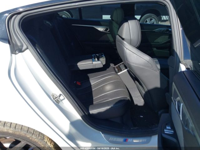 WBAGV8C09NCH15245 BMW m850i