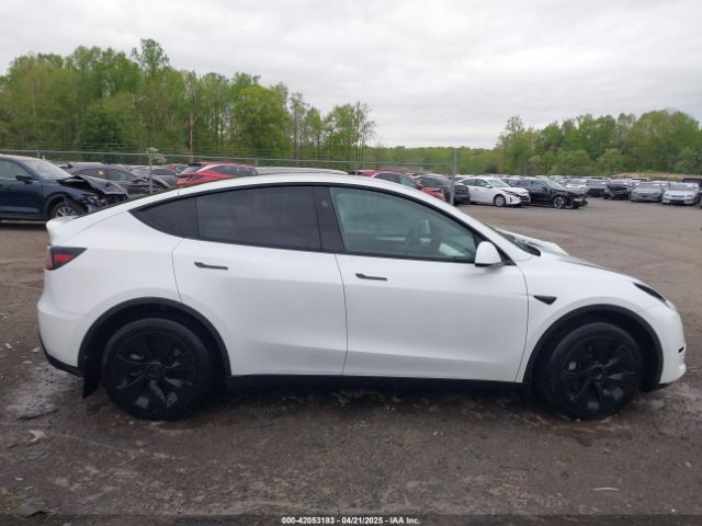 7SAYGAEE2RF014315 Tesla Model Y Long Range Dual Motor All-wheel Drive