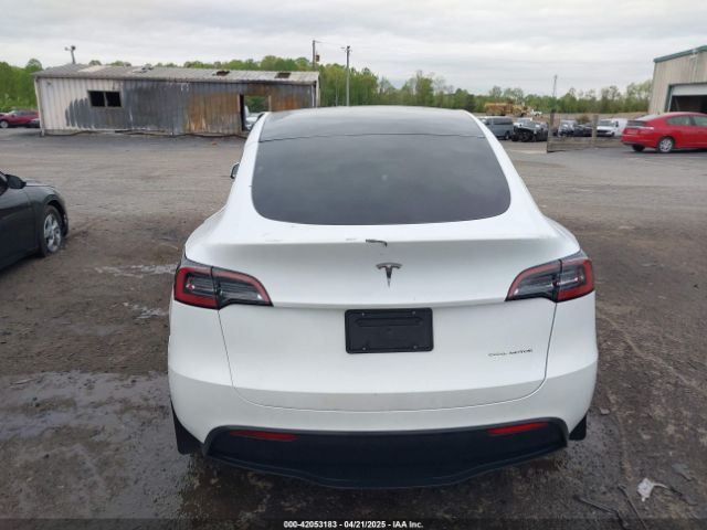7SAYGAEE2RF014315 Tesla Model Y Long Range Dual Motor All-wheel Drive
