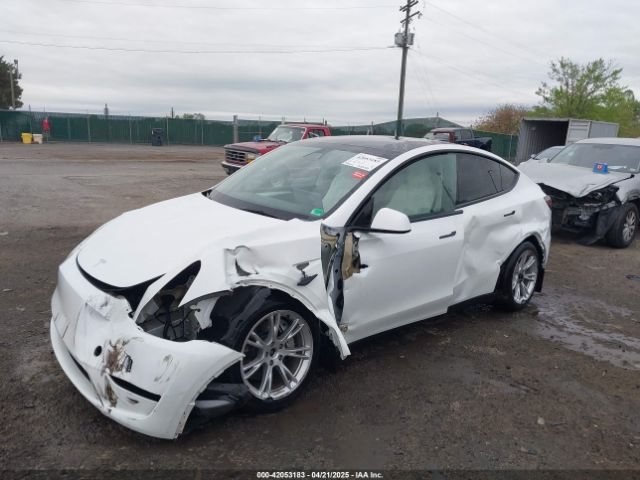 7SAYGAEE2RF014315 Tesla Model Y Long Range Dual Motor All-wheel Drive
