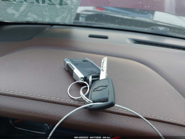 3GCUKTEJ2EG318624 Chevrolet Silverado 1500 High Country