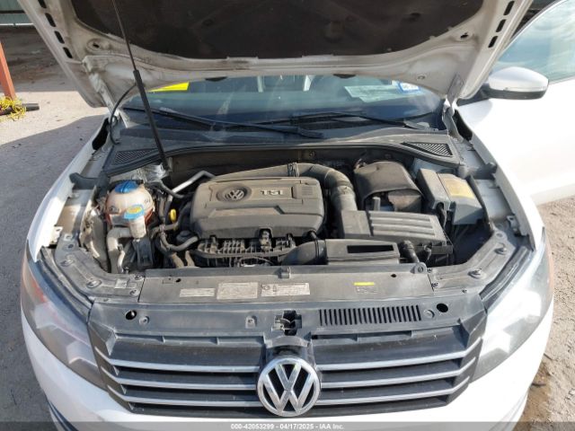 1VWAT7A31FC055719 Volkswagen Passat 1.8t Wolfsburg Edition
