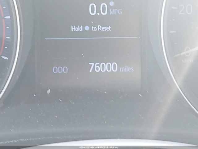 JTNKHMBX8K1061351 Toyota C-HR XLE