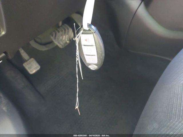 5N1AT2MTXFC799252 Nissan ROGUE SV
