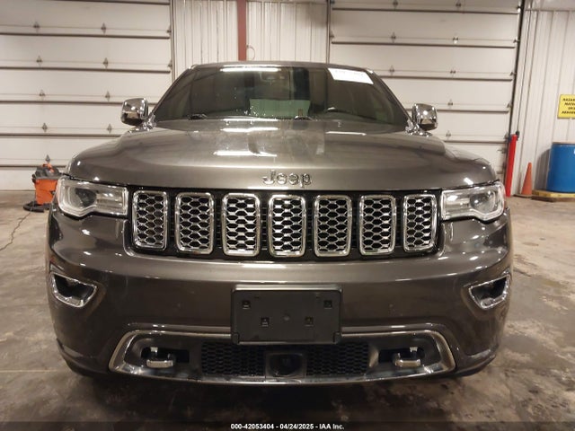 1C4RJFCG6HC641812 Jeep Grand Cherokee Overland 4x4