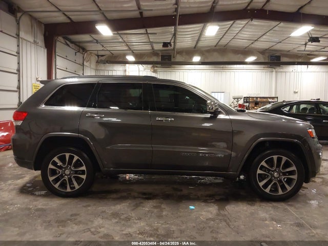 1C4RJFCG6HC641812 Jeep Grand Cherokee Overland 4x4