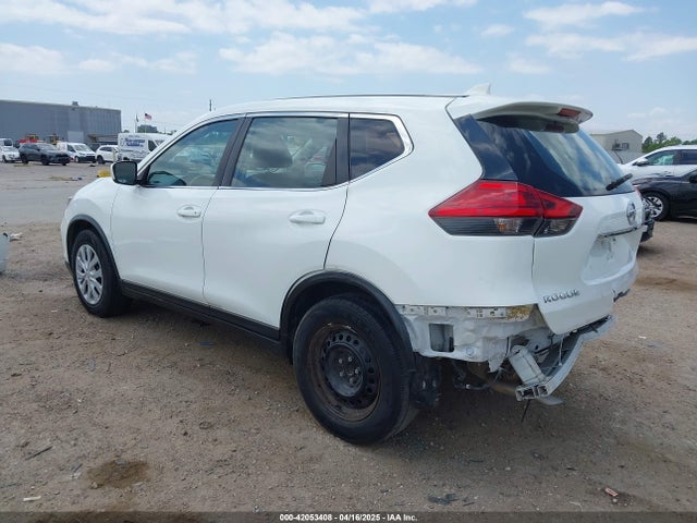 Nissan ROGUE S 2017 KNMAT2MT9HP520132 Image 3
