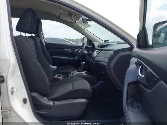 Nissan ROGUE S 2017 KNMAT2MT9HP520132 Image 5