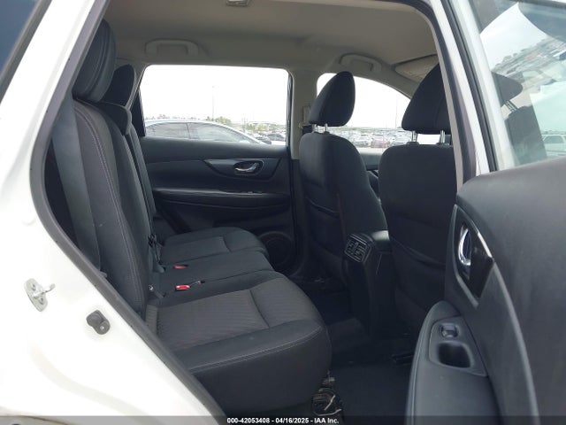 Nissan ROGUE S 2017 KNMAT2MT9HP520132 Image 8