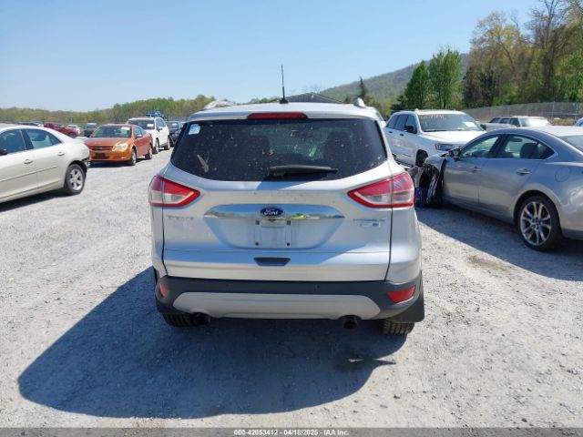 1FMCU9J93FUA35776 Ford Escape Titanium