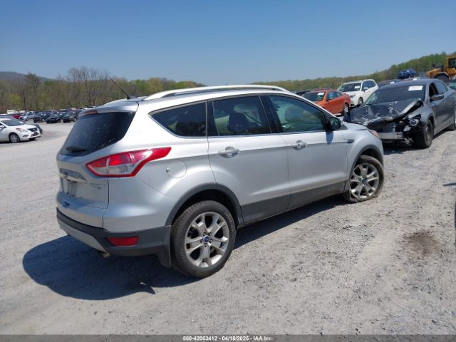 1FMCU9J93FUA35776 Ford Escape Titanium