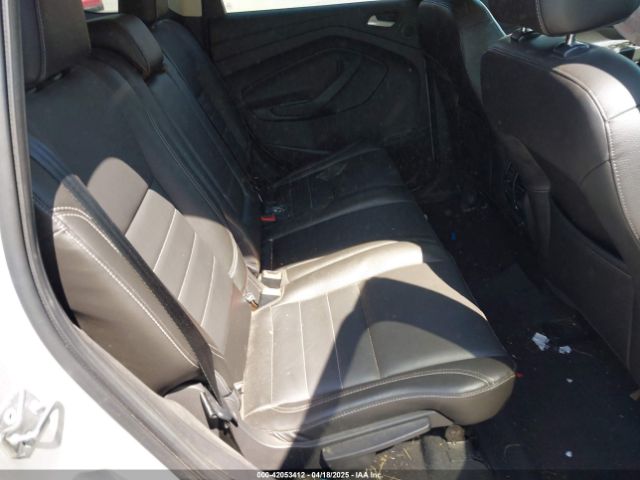 1FMCU9J93FUA35776 Ford Escape Titanium