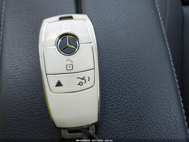 W1N4N4GB6MJ240373 Mercedes-Benz GLA 250