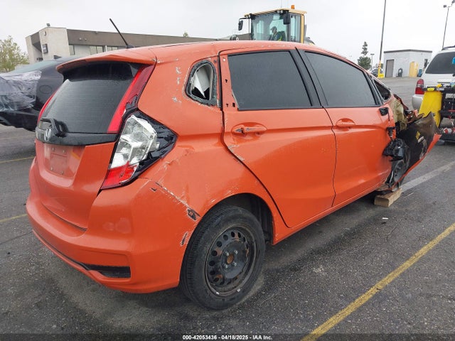 3HGGK5H51JM715164 Honda FIT LX