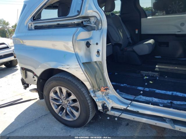 5TDYRKEC1SS240715 Toyota SIENNA XLE