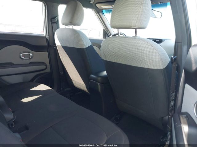 KNDJN2A27G7264500 KIA Soul !