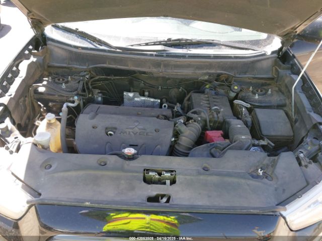 4A4AR3AUXEE019042 Mitsubishi Outlander Sport Es