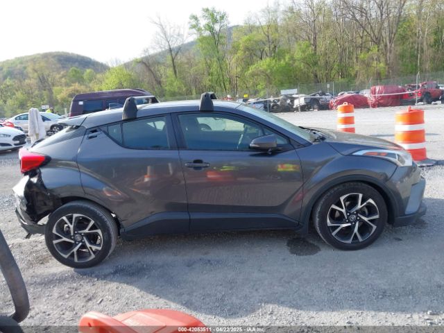 JTNKHMBX0K1013522 Toyota C-HR XLE