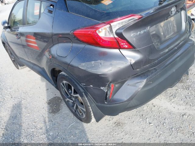 JTNKHMBX0K1013522 Toyota C-HR XLE