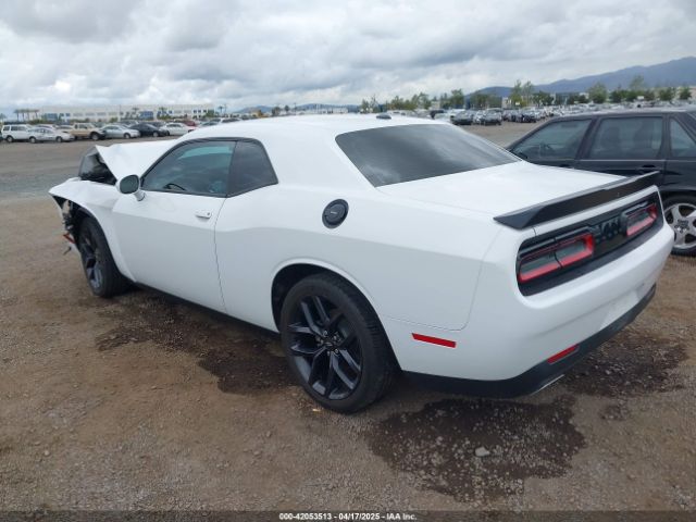 2021 DODGE CHALLENGER 2C3CDZAG4MH646245 Photo 2