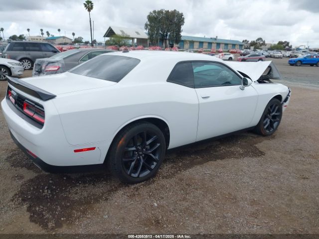 2021 DODGE CHALLENGER 2C3CDZAG4MH646245 Photo 3
