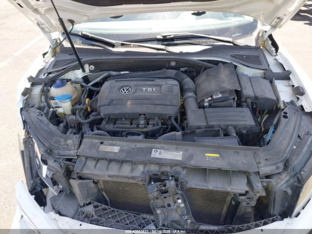1VWAT7A34HC037234 Volkswagen Passat 1.8t S