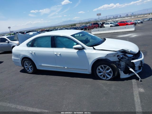 1VWAT7A34HC037234 Volkswagen Passat 1.8t S
