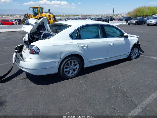 1VWAT7A34HC037234 Volkswagen Passat 1.8t S