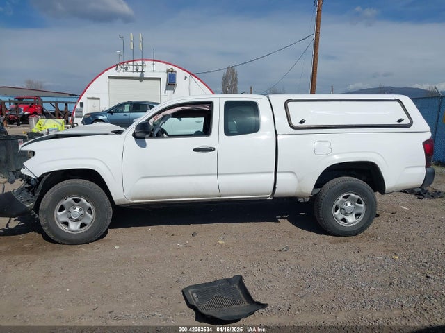 5TFRX5GN9JX105842 Toyota 2tr-fe
