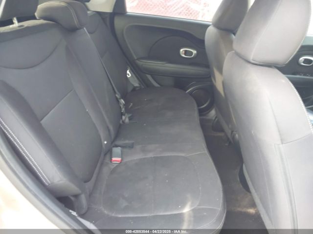KNDJN2A26F7215741 KIA Soul