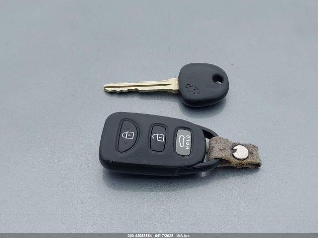 KMHDH4AE4EU157327 Hyundai ELANTRA SE