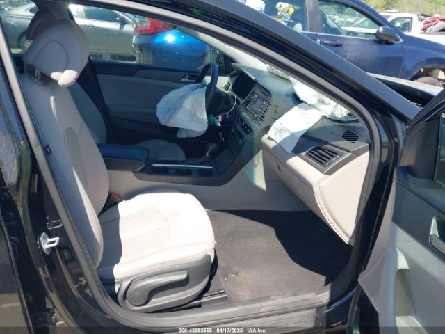 5NPE24AF1FH210063 Hyundai SONATA SE
